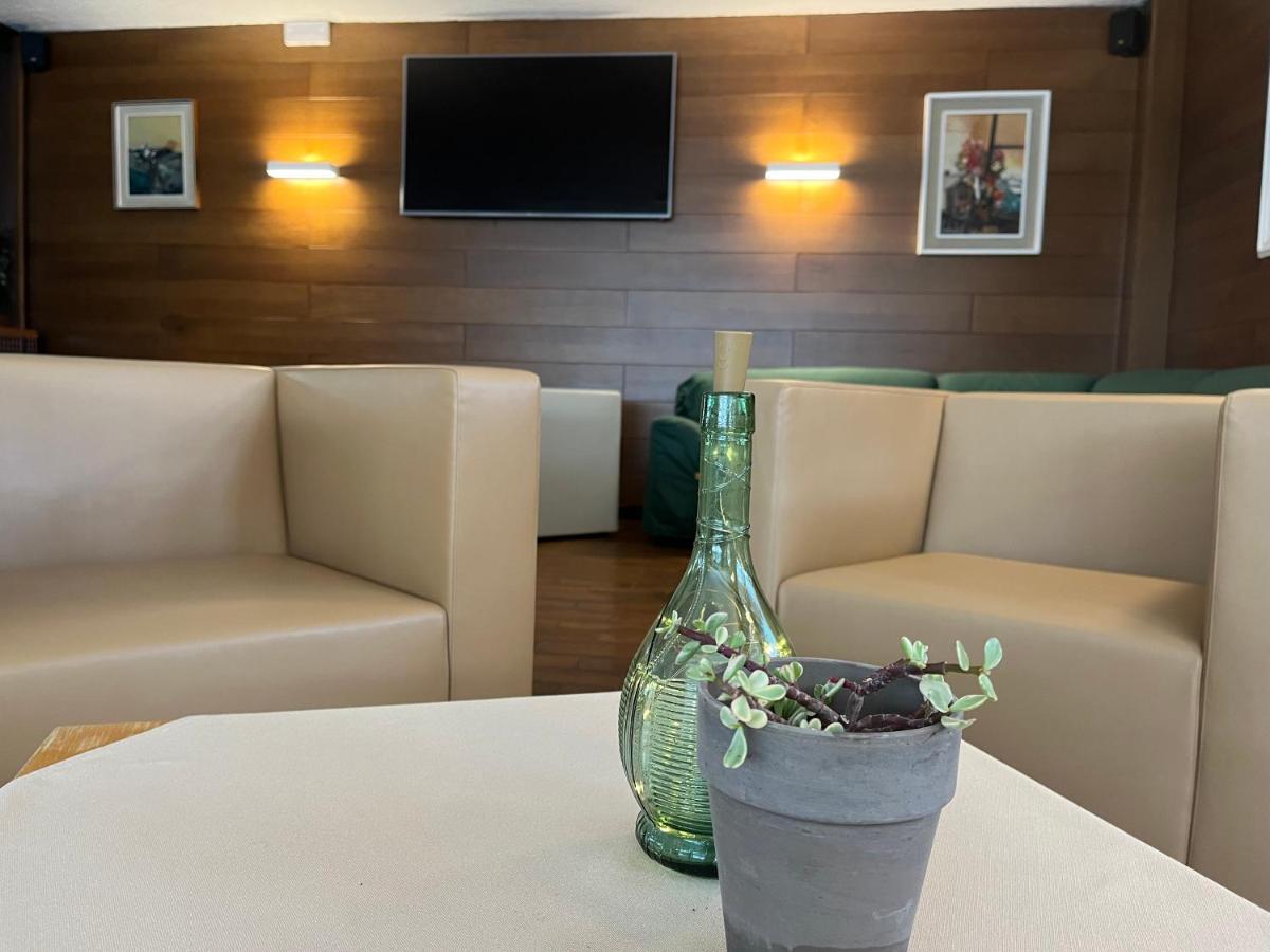 Hotel Alle Tre Baite ซานตา กาเตรีนา วัลฟูร์วา ภายนอก รูปภาพ