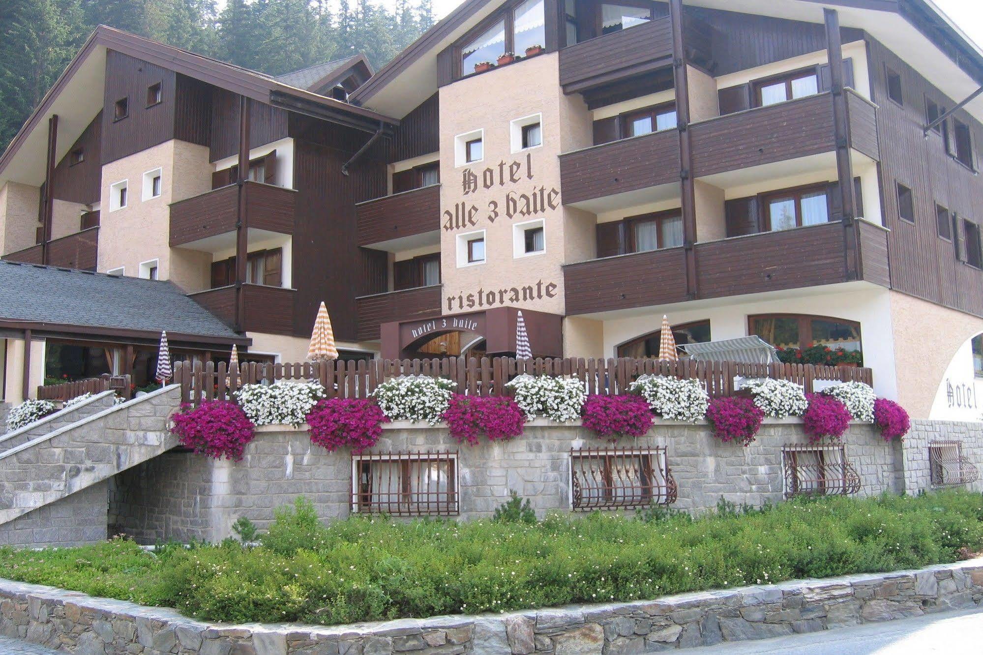 Hotel Alle Tre Baite ซานตา กาเตรีนา วัลฟูร์วา ภายนอก รูปภาพ